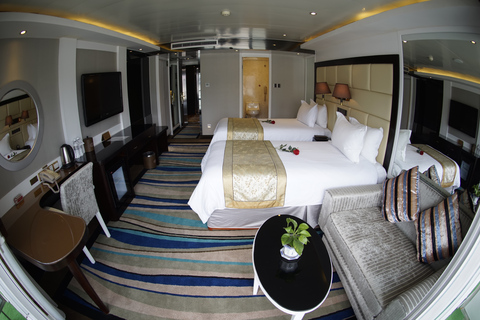 4D3N Yangtze River Victoria Cruise: Chongqing to Yichang Executive Suite
