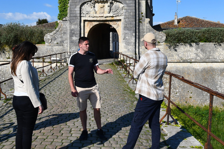 Saint-Martin-de-Ré: Guided Walking Tour of the "Walled City" Guided visit in English