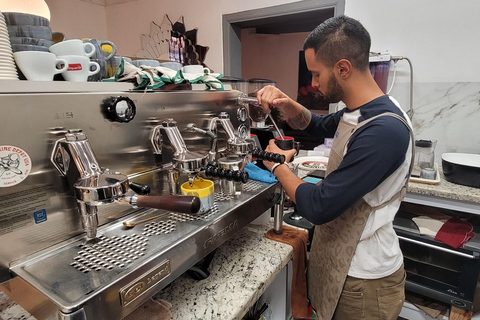 Bogota: Kaffeeverkostung, Röstung, Filtration &amp; Espresso TourVolles exotisches Kaffee-Erlebnis