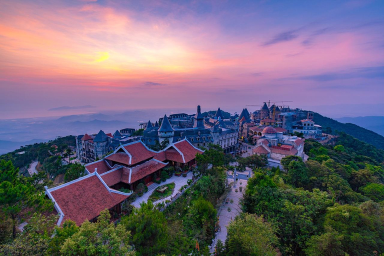 Da Nang: Tour privato delle colline di Ba Na e del Ponte d&#039;OroDa Nang: tour privato a Ba Na Hills e Golden Bridge