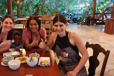 Krabi : Cours de cuisine thaïlandaise authentique avec Smart Cook