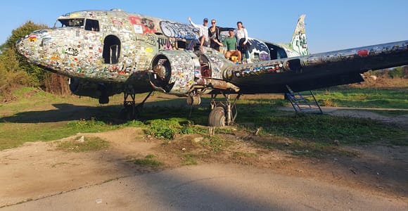 Luftwaffenstützpunkt Zeljava: Geschichte und Abenteuer Tour