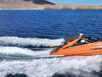 Lanzarote High-Performance Boat: Excursion to Isla de Lobos and Papagayo