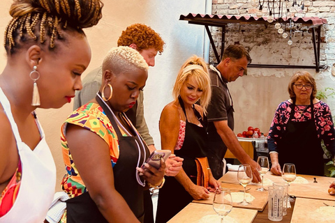 Venice: Cooking Class at Rosa’s secret garden home