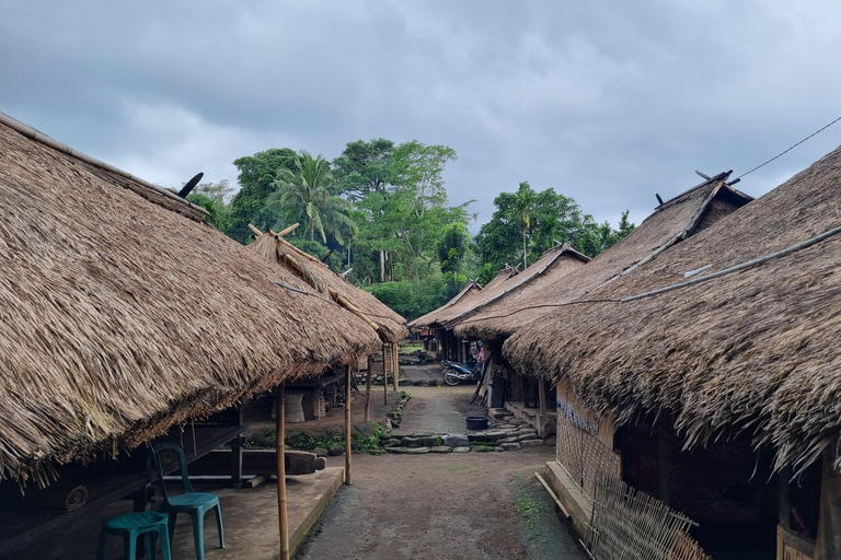 Lombok: Privétour op maat met chauffeur-gidsNoord-Lombok Tour