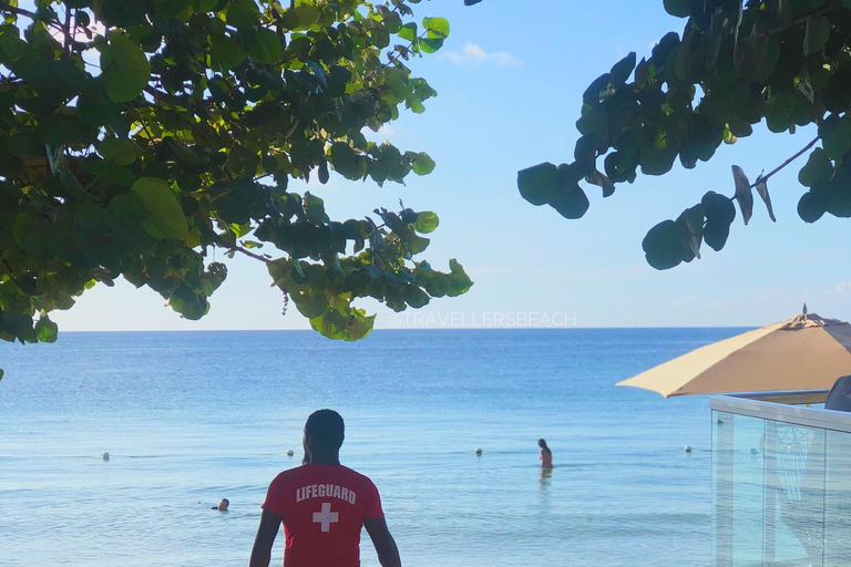 Excursión de un día a la Playa de Siete Millas de Negril y al Café de RickDesde Montego Bay