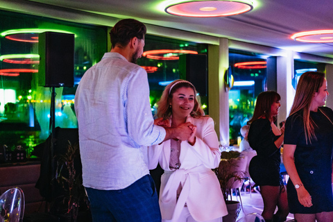 Paris : Dîner-croisière gastronomique sur la Seine avec musique liveDîner-croisière et concert