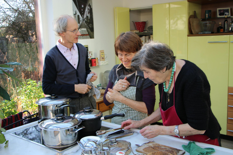 Switzerland: Dining Experience at a Local's Home Dining with classical concert