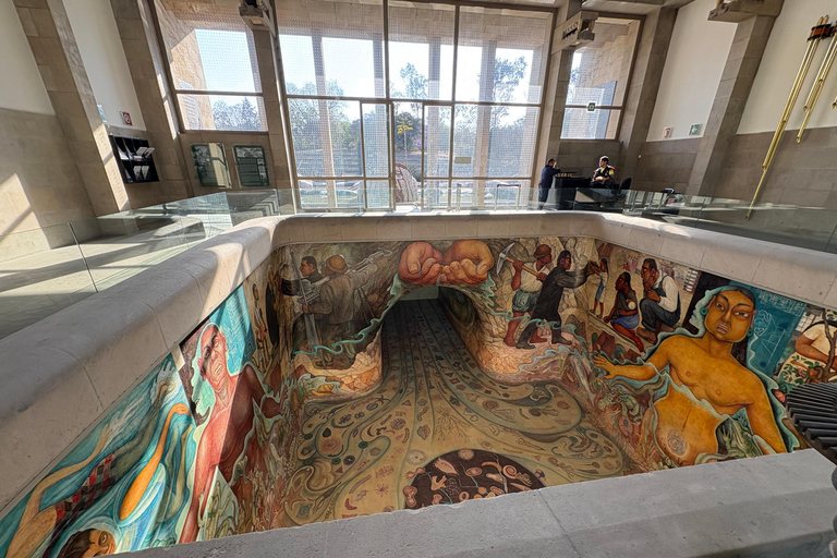 Mexico : visite guidée à pied des fresques murales de Diego Rivera
