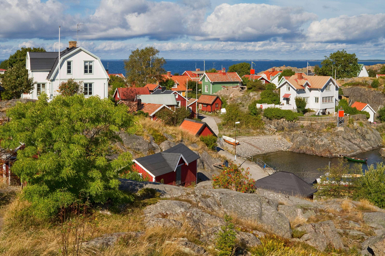 Rejs wycieczkowy po Archipelagu Sztokholmskim, piesza wycieczka po Gamla Stan