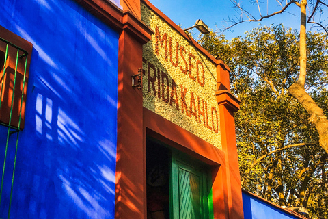 Mexico City: Xochimilco & Frida Kahlo Museum Tour w/ Pickup