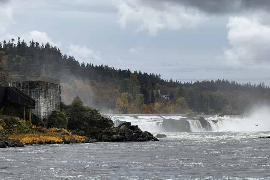 Waterfall Series – Eine spektakuläre Flusstour durch Portland. Foto: GetYourGuide Waterfall Series – Eine spektakuläre Flusstour durch Portland. Foto: GetYourGuide
