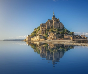 From PARIS: Round Trip Transfer to MONT SAINT MICHEL