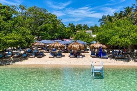 Cartagena: Rosario Islands Beach Club Day Trip By Boat+Drink Cartagena: Islabela Beach Club Day Trip Standard