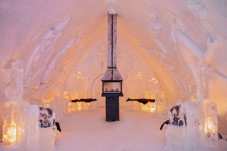 Quebec City: Hôtel de Glace (ice hotel) VisitQuebec City: Hotel de Glace Ice Hotel Visit