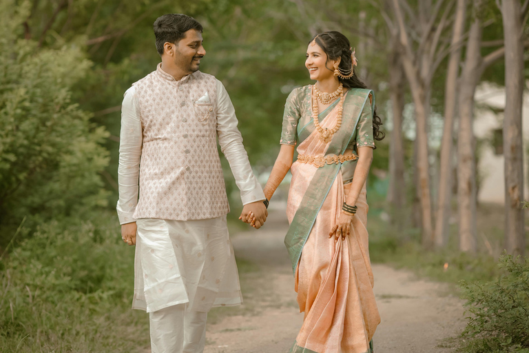 Colombo or Kandy: Traditional Dress & Photography Session