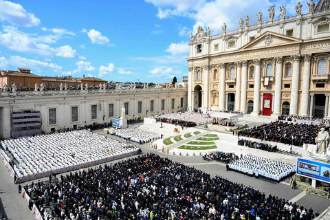 Papal Audience with Papa Leone XIV Expert Guide & Tickets Papal Audience + Small Group