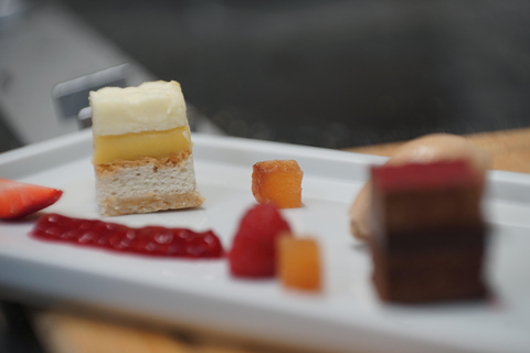 Dresden: Private cooking class with matching drinks included Dresden: Private cooking class with matching drinks