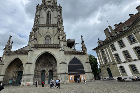 From Zurich: Private Day Trip to Bern’s Top Sights