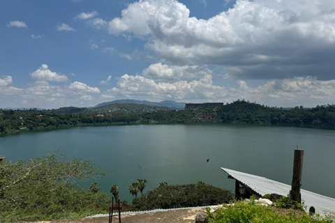 From Addis Ababa: Bishoftu Crater Lakes Guided Day Trip