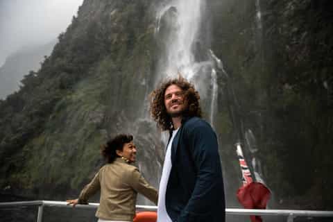 Milford Sound: Premium Small Group Cruise with Canape Lunch - Image 3