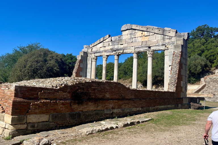 تيرانا: رحلة ليوم واحد إلى أبولونيا وبحيرة كارافاستا مع الغداء