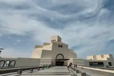 Scalo a Doha: Tour privato con guida della città di Doha