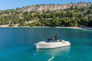 From Split: Private Boat Tour to Blue Lagoons and Zlatni Rat