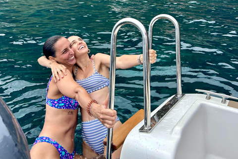 Funchal: Private Boat Tour with Snorkeling and Paddleboard