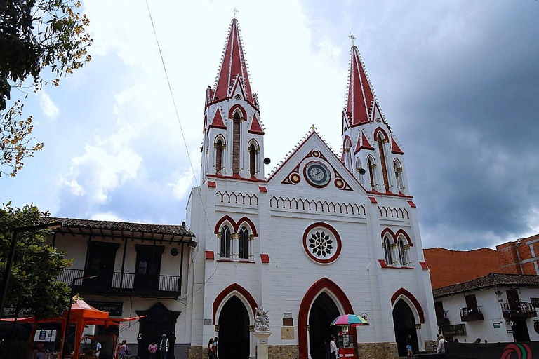 Medellín: El Retiro, La Ceja, & Tequendamita Day Trip