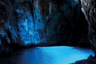 Macarsca: tour in motoscafo di 3 isole con grotta e Blue Lagoon