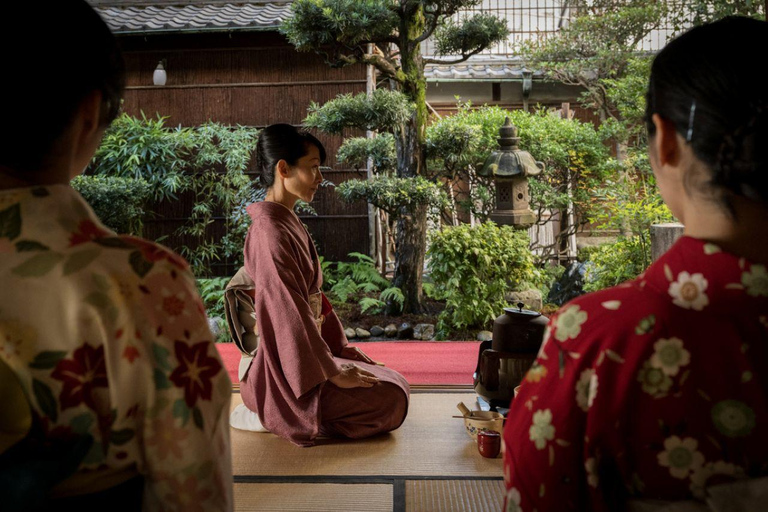 Maikoya Nishiki: Kimono Tea Ceremony with Matcha and Sweet