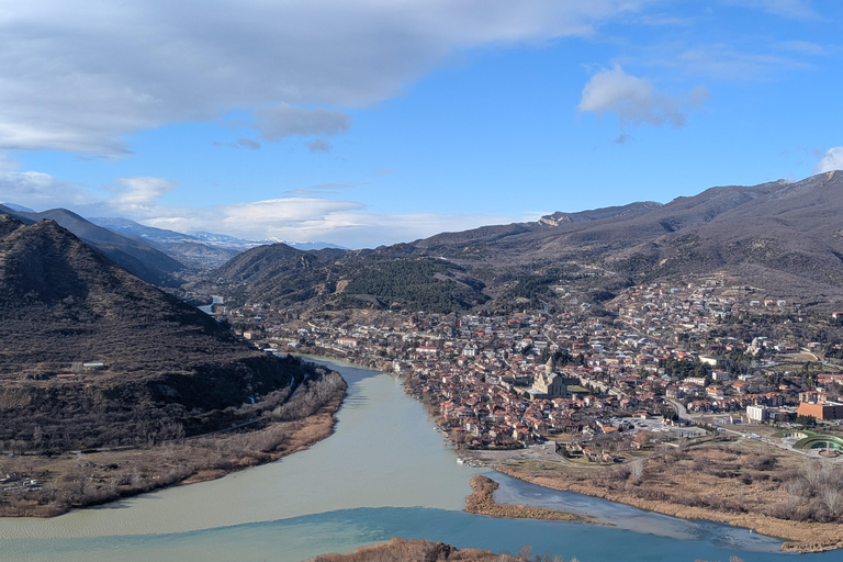Tbilisi: Mtskheta Storytelling Tour with Wine Tasting