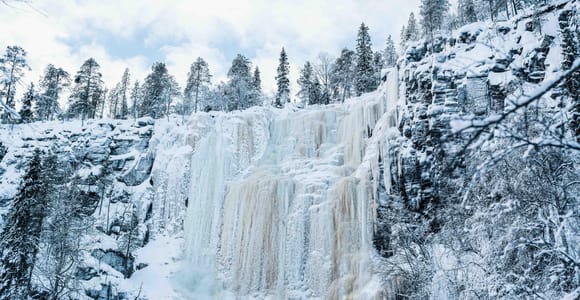 Rovaniemi: Frozen Waterfalls of Korouoma Canyon & Pro Photos