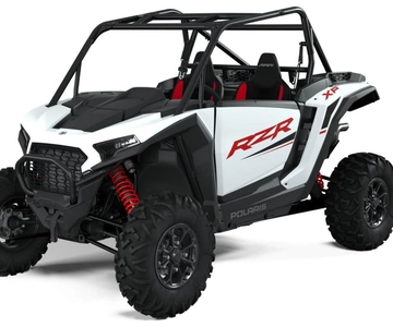 Scopri Santorini in quad Disponibile con servizio di ritiro!