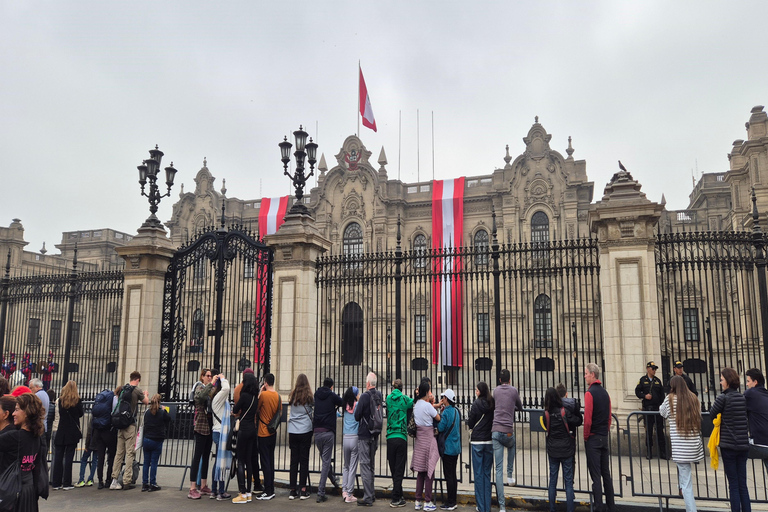 Lima: City Highlights Tour with Pisco Sour Tasting