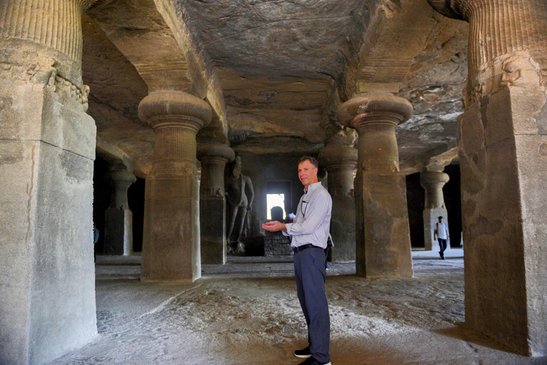 Tour panoramico di Mumbai con visita alle grotte dell&#039;isola di Elephanta