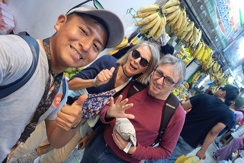 Lima: City Walking Tour with Catacombs and Fruit Tasting