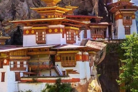 Bhutan Tour Paket 4 Nächte 5 Tage. Von Kathmandu