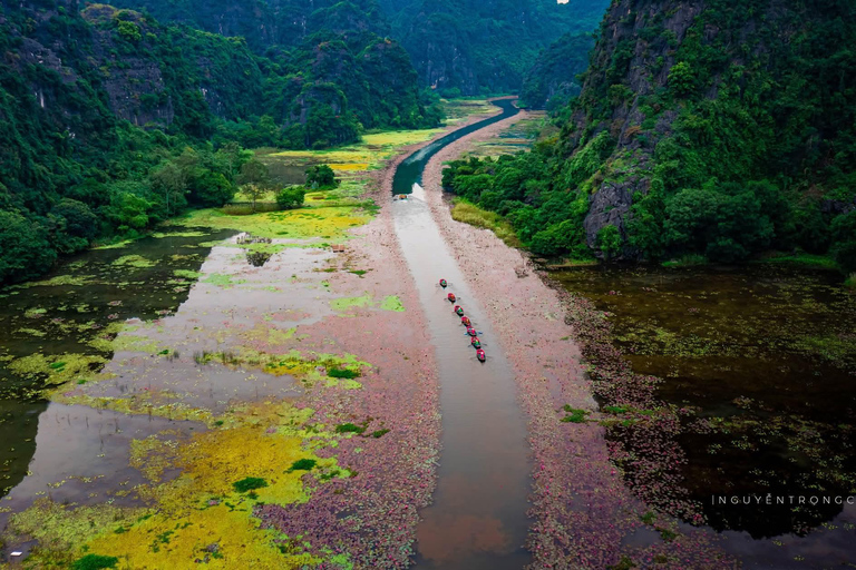 Hanoi: Trang An UNESCO, Mua Cave, Hoa Lu or Dich Long Pagoda GROUP: Hoa Lu, Trang An UNESCO BOAT, Mua Cave, Buffet, Cycle