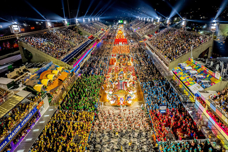 Costume personnalisé pour le carnaval de Rio avec transfert aller-retourCostume personnalisé pour le carnaval de Rio avec transfert aller-retour inclus