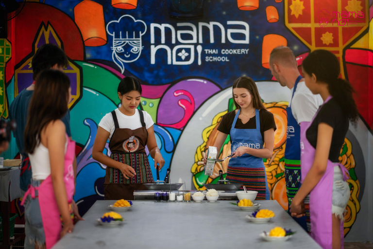 Clase de cocina con granja ecológica en Chiang Mai en Mama Noi