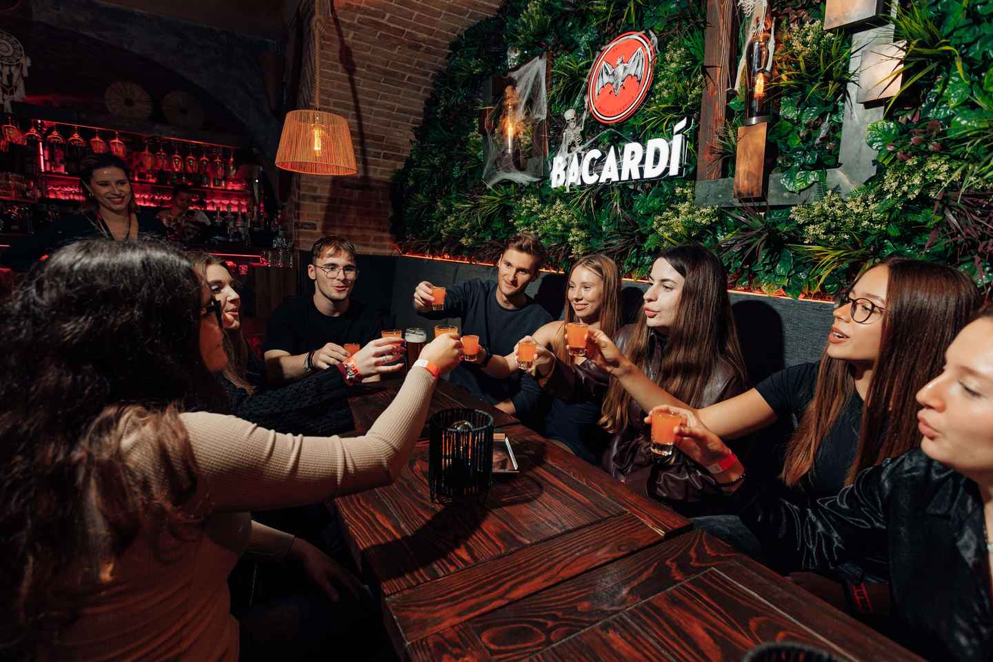 Bratislava: Pub Crawl with VIP Entry, Free Shots & Beer