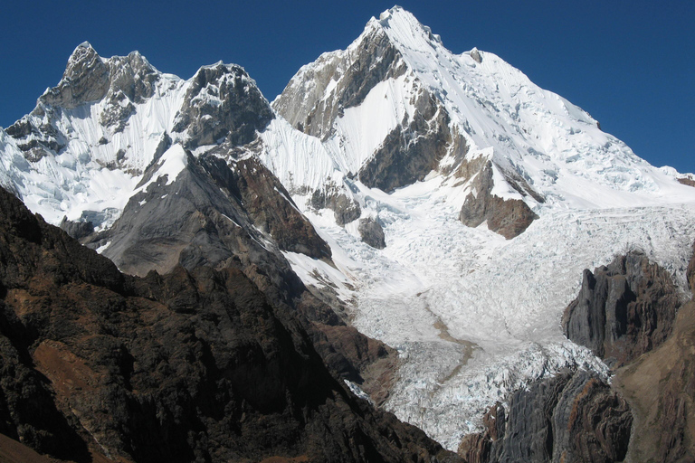 Von Huaraz aus: Huayhuash Circuit 9-Tage-Trekking - Budget Trek