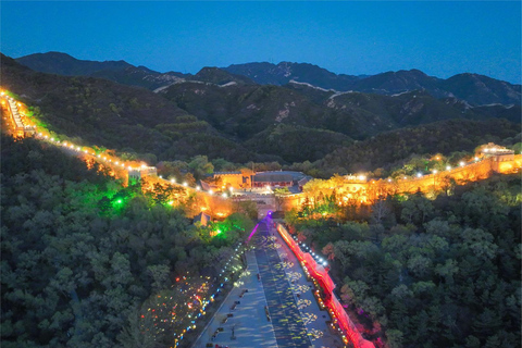 Badaling Great Wall Night Tour+ Light Show + Performance Badaling Great Wall Night Car Service with Ticket (No Guide)