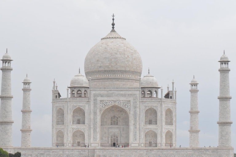 From Delhi: Sunrise Taj Mahal and Agra Fort Private Tour Tour with Car, Driver, and Tour Guide