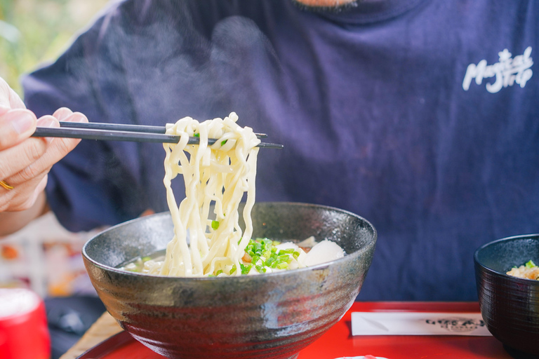 Naha: Okinawa Shuri Castle Peace Walking Tour