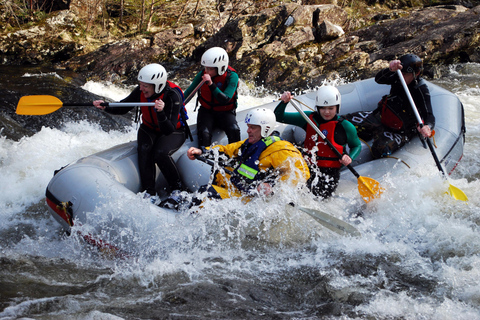 Fort William: Descenso de rápidos en el río Garry