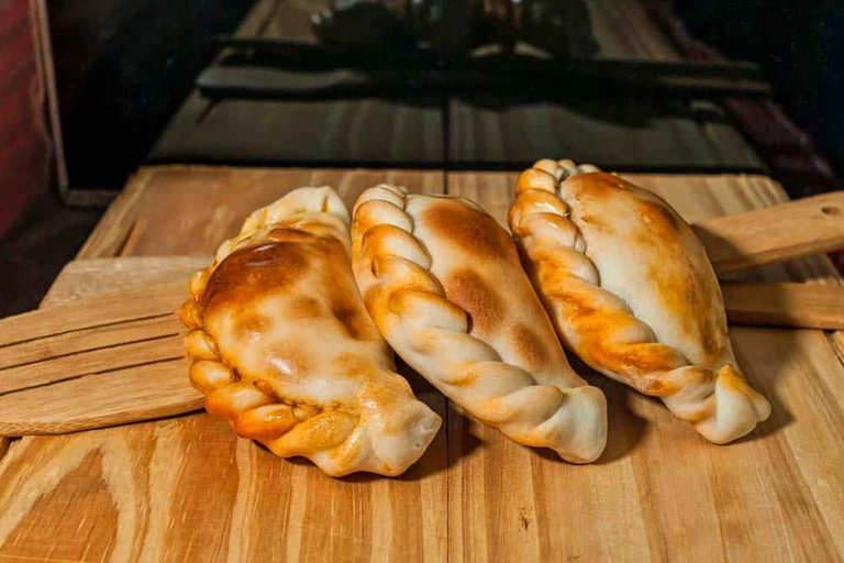 Colonia del Sacramento: Wine Tasting & Empanada Pairing