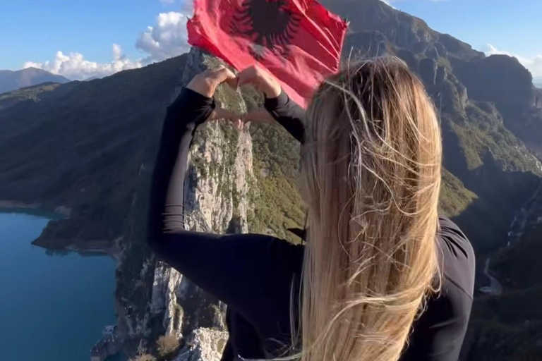 Durres/Golem/Qerret: Bovilla Lake Tour with Hike and Guide